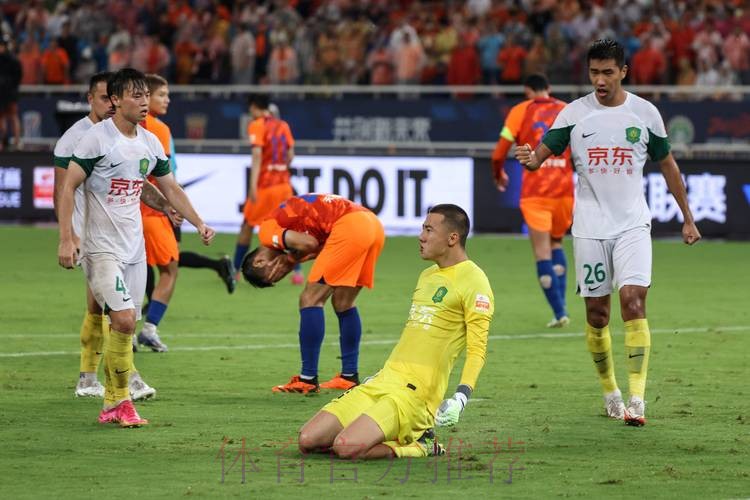 足协杯:国安主场1-1被鲁能逼平 客场压力大增 足协杯:国安主场1-1被鲁能逼平 客场压力大增